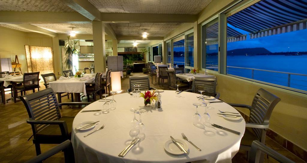 Chantillys On The Bay Port Vila Buitenkant foto