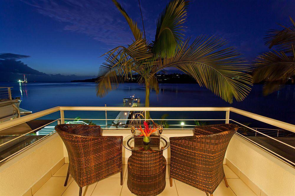 Chantillys On The Bay Port Vila Buitenkant foto