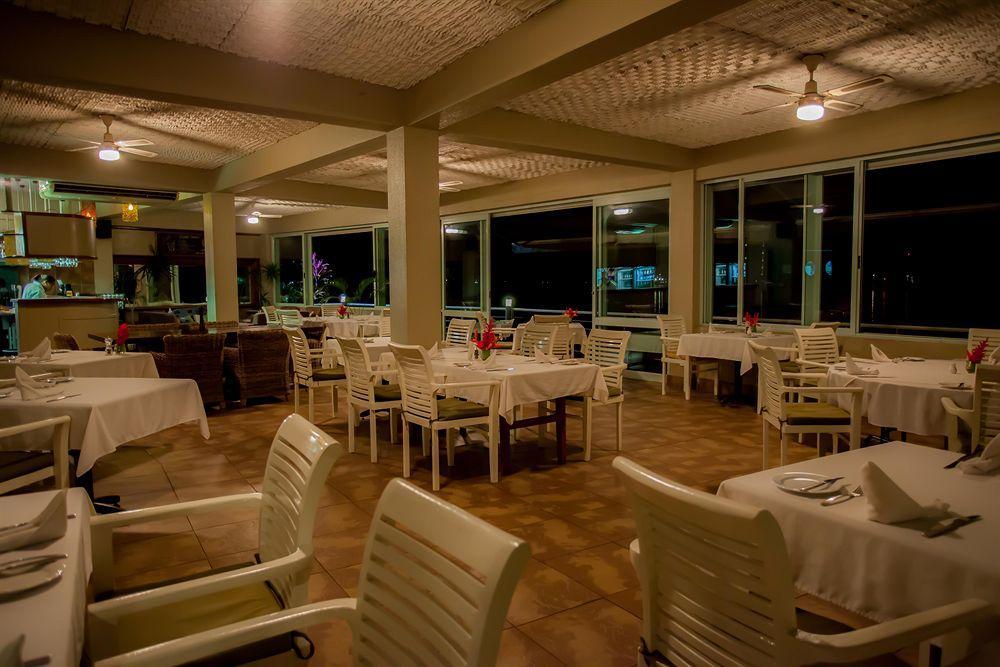 Chantillys On The Bay Port Vila Buitenkant foto