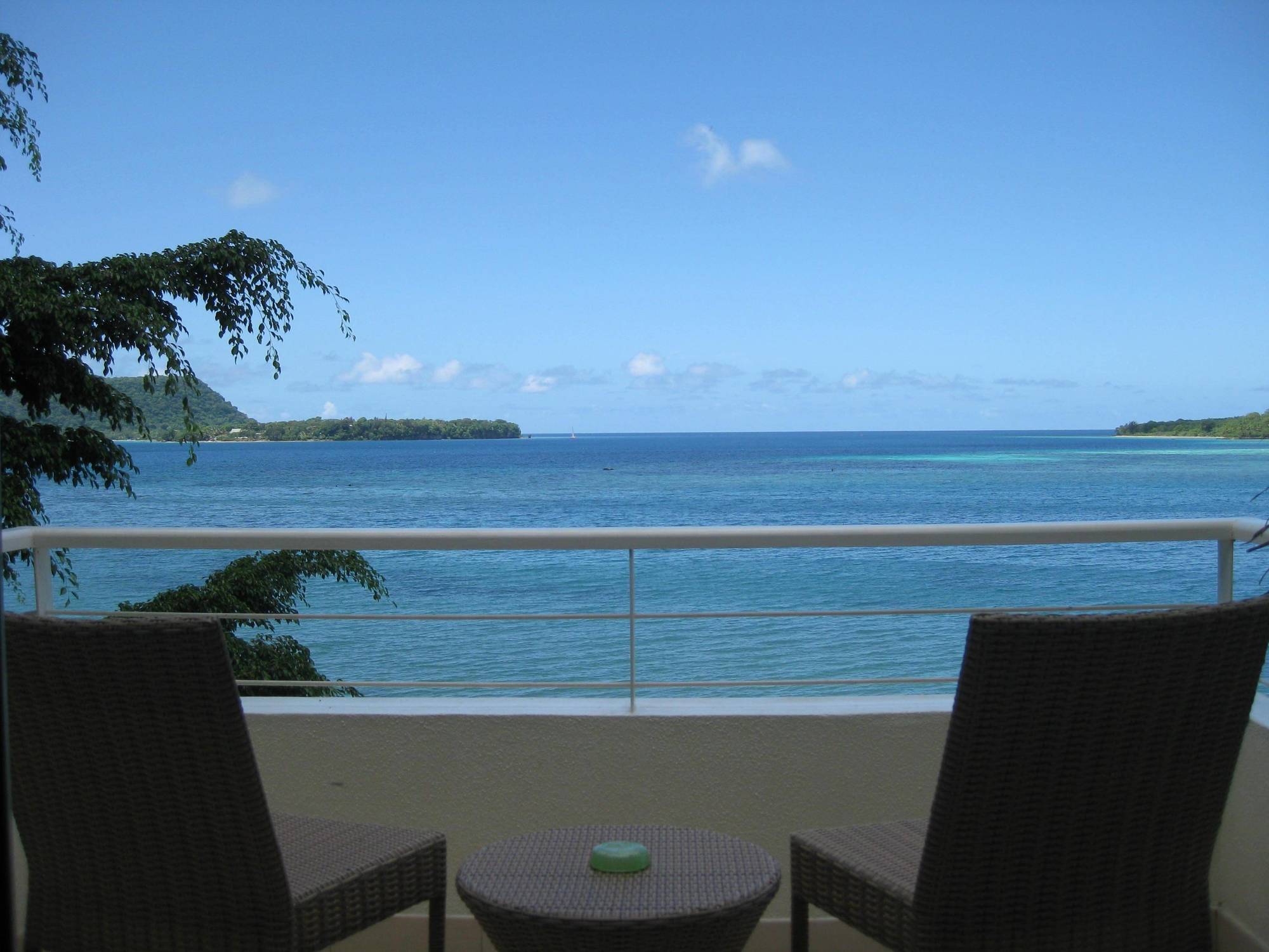Chantillys On The Bay Port Vila Buitenkant foto