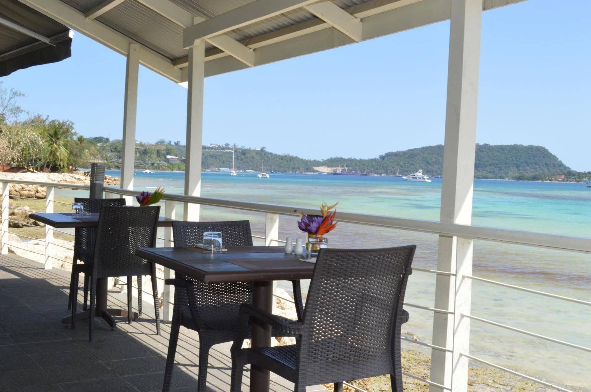 Chantillys On The Bay Port Vila Buitenkant foto